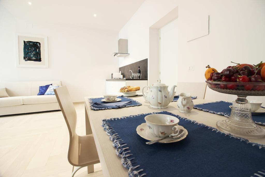 Palazzo D'Auria Aparthotel 나폴리 외부 사진