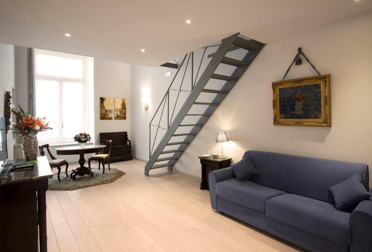 Palazzo D'Auria Aparthotel 나폴리 외부 사진